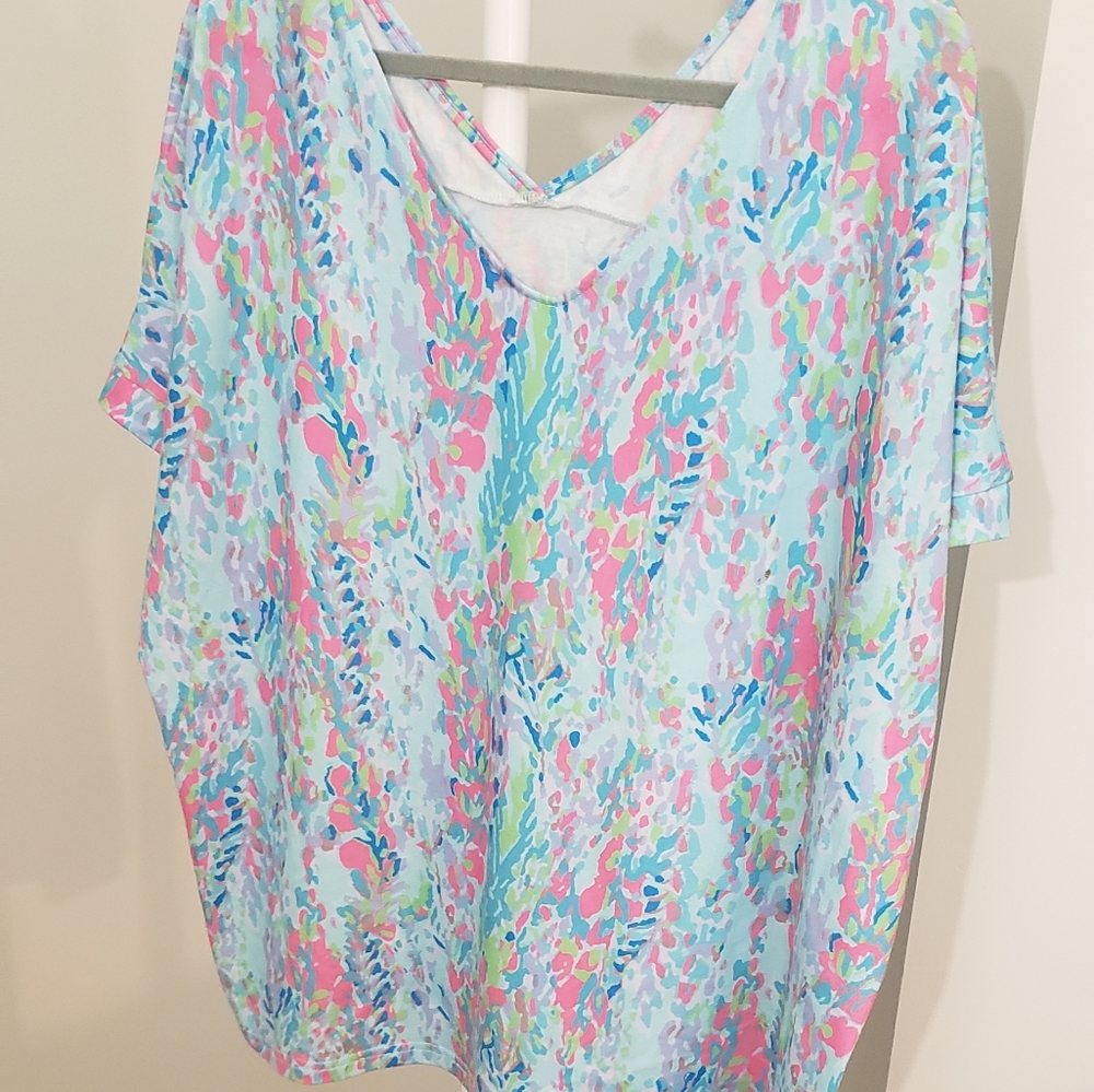 Fun Pop Of Color Vneck Womens Top